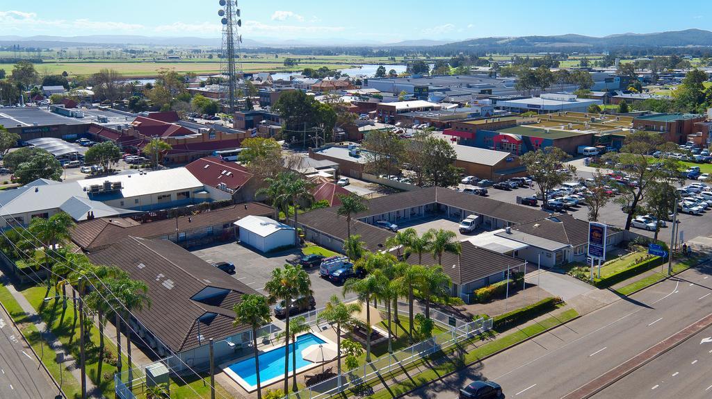 Colonial Terrace Motor Inn Raymond Terrace Εξωτερικό φωτογραφία