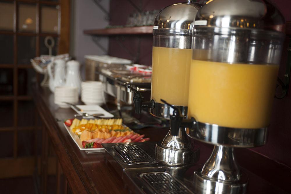Colonial Terrace Motor Inn Raymond Terrace Εξωτερικό φωτογραφία